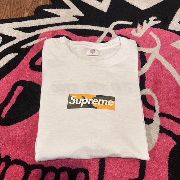 Supreme Brooklyn Box Logo Tee White M - Used (Rips on Bottom) - Picture 1 of 11